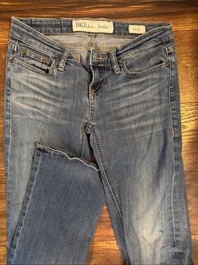 BKE Stella Women's Medium Blue Skinny Jeans